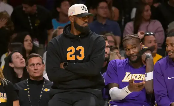 Mark Walter Takes Over Lakers in $10B Deal