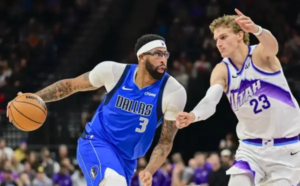 Davis Mulls Return to Chicago or Warriors